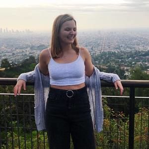 Meet your Posher, Nicole